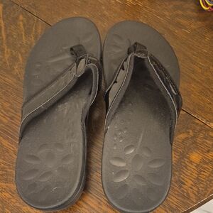 Size 8 Black Sandals Flip Flops Comfortable
